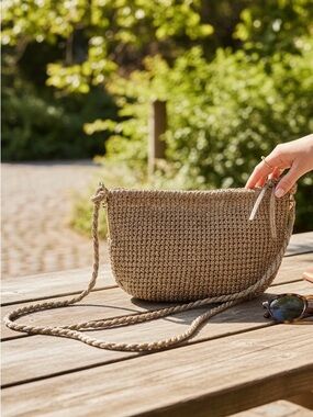 Authentic RODO Vintage 70’s Metallic Crocheted Shoulder Bag Purse Gold Silver